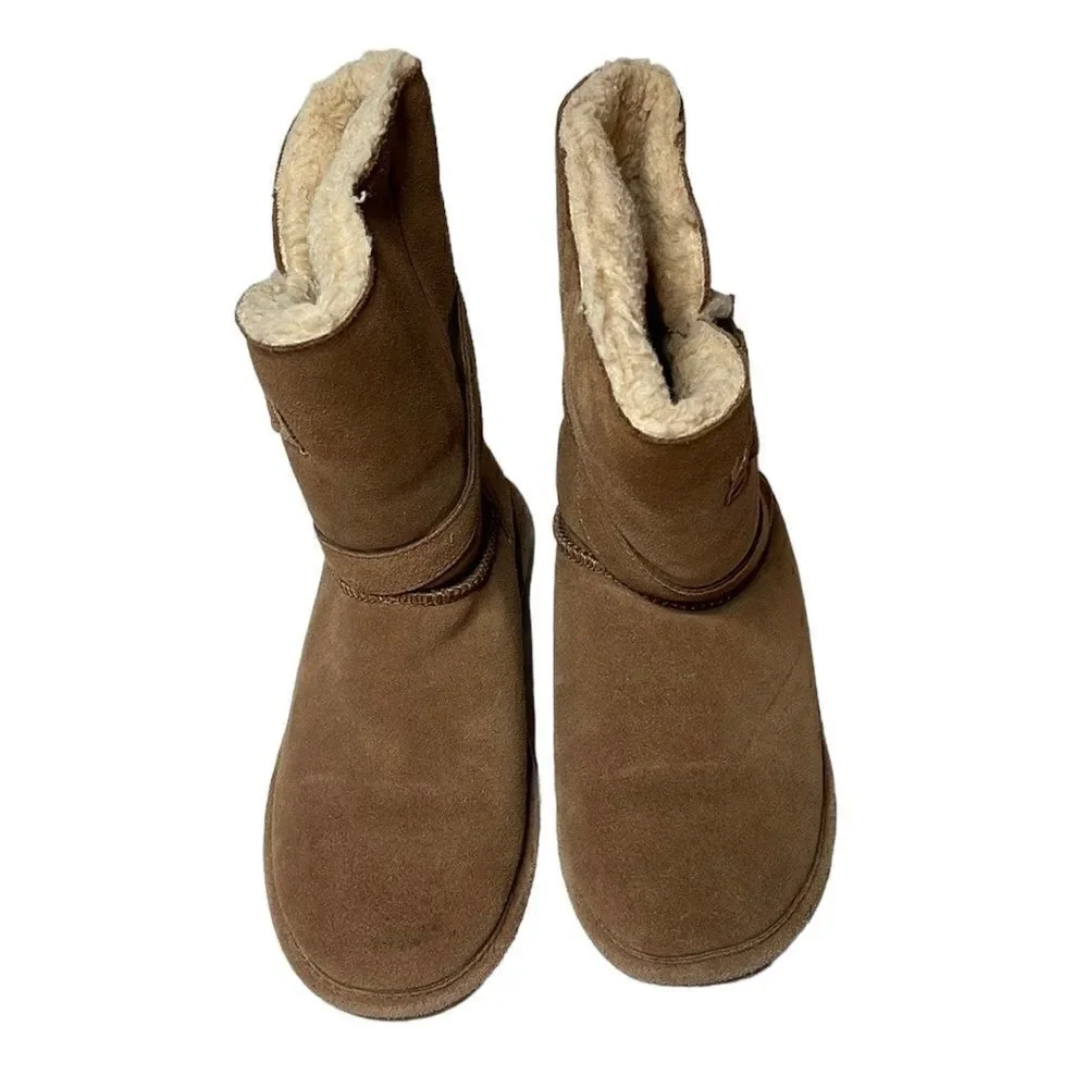 Bearpaw Tan Suede Wool Lining Winter Boots. Size 8.